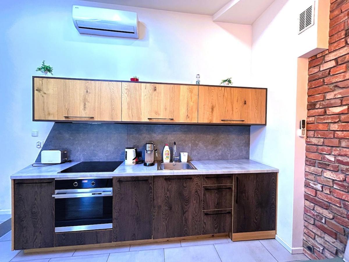 Old Town -bosacka 2 Bedrooms B43