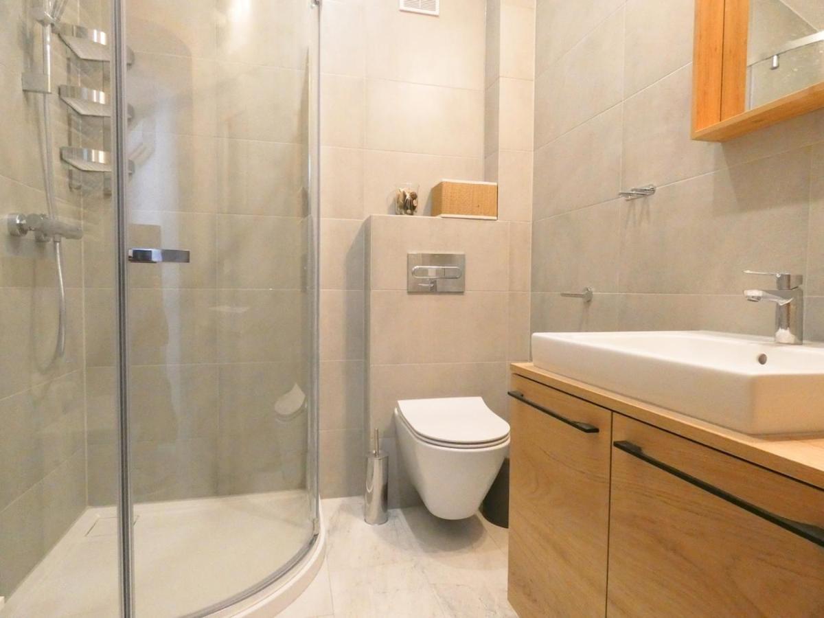 Old Town -bosacka 2 Bedrooms B43 * Krakov